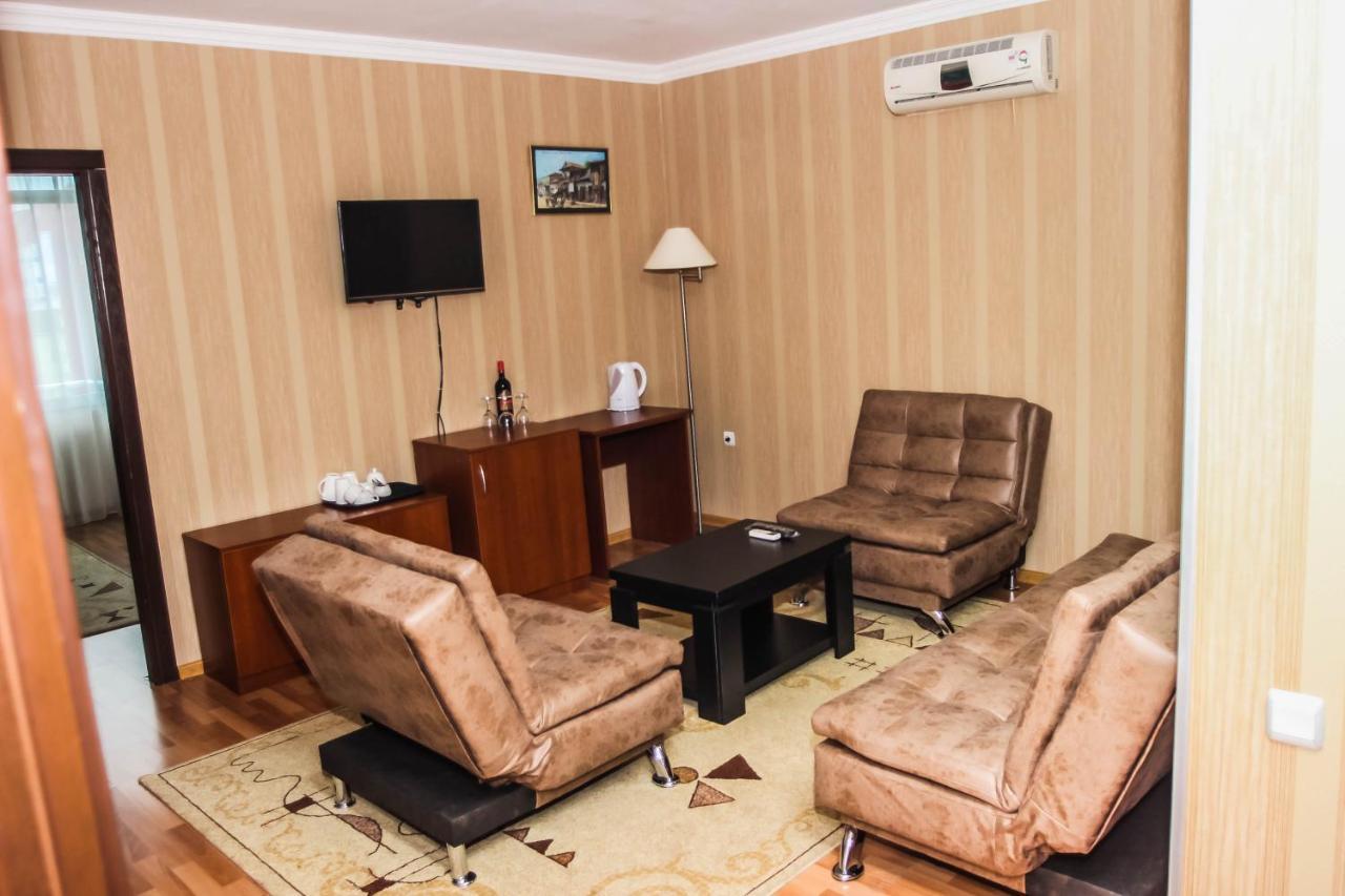 Hotel Istanbul Batumi Eksteriør bilde